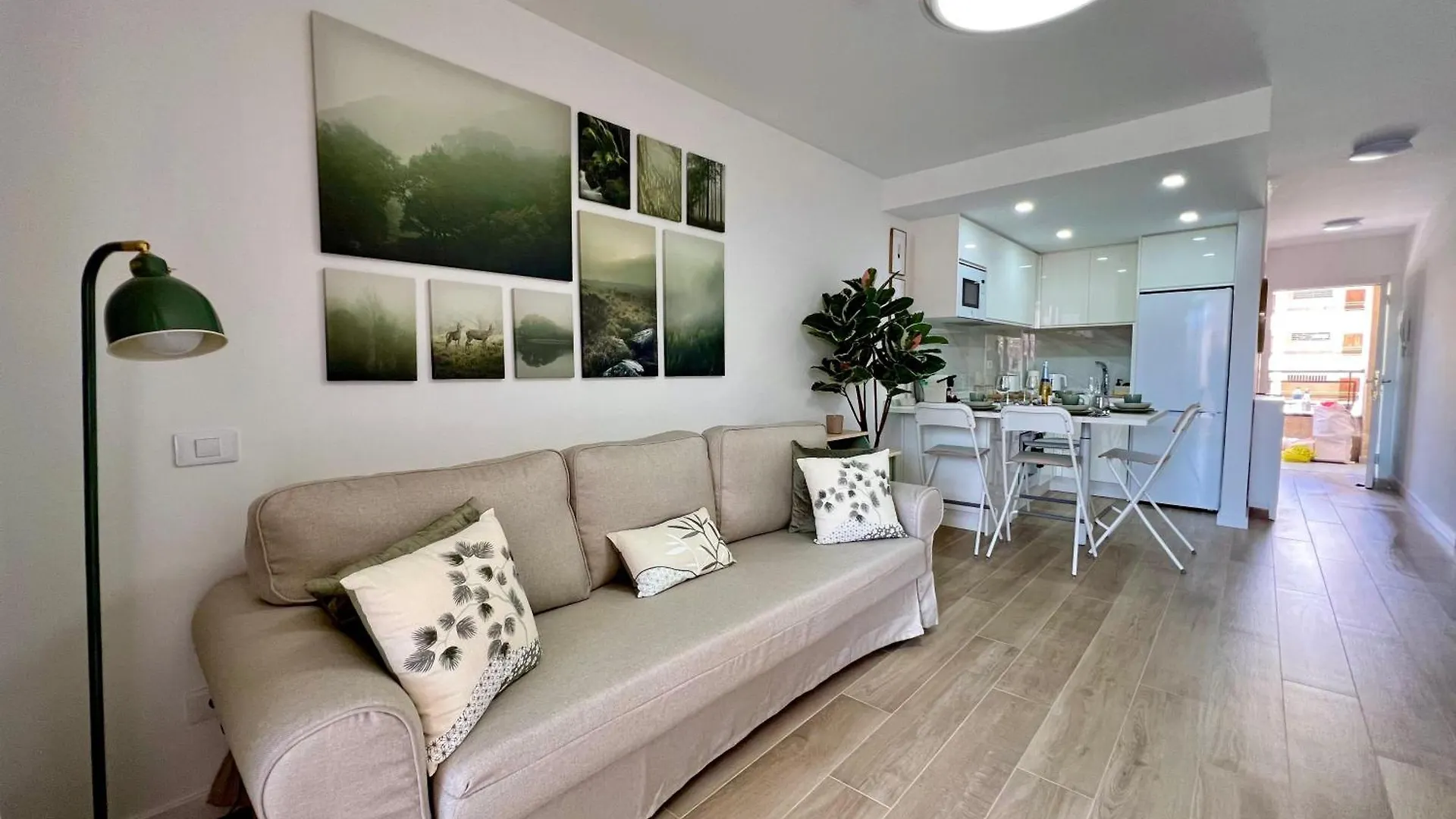 Los Cristianos - Valdes Center 3 - As De Casas location